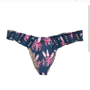 Acacia heliconia cloudbreak crochet bikini bottoms